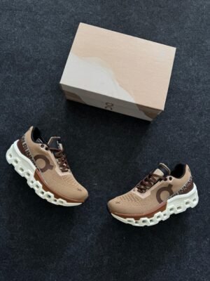 ON RUNNING CLOUDMONSTER 2